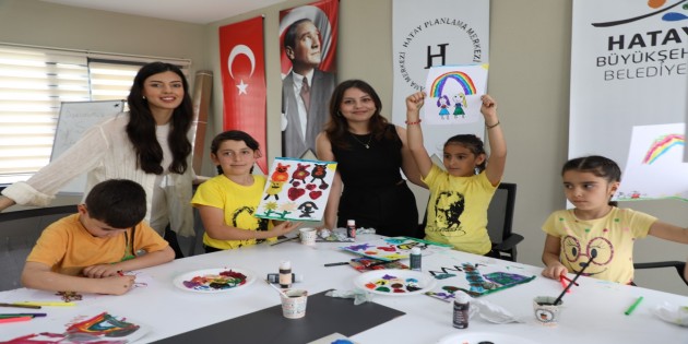 <strong>Hatay Büyükşehir Belediyesi’nin Çocuk Kulübünde Çocuklar keyifli zamanlar geçiriyor!</strong>