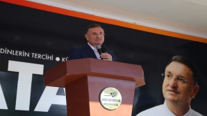 Hatay Büyükşehir Belediye Başkanı Lütfü Savaş, yeni asfaltlanan  Kırıkhan Topboğazı  yolunun açılışında konuştu: Kırıkhan içmesuyu projesi Sonbaharda başlayacak
