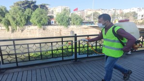 Hatay Büyükşehir Belediyesi COVİD-19’a karşı 15 İlçeyi Dezenfekte ediyor