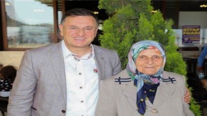 Hatay Büyükşehir Belediye Başkanı Lütfü Savaş’ın Annesi Nimet Savaş vefat etti