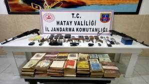 Dörtyol ve Hassa ilçelerinin kırsalında PKK‘ya operasyon: Araziye gizlenmiş silah ve yaşam malzemeleri yakalandı