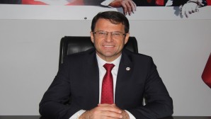 Samandağ Belediye Başkanı Av. Refik Eryılmaz’dan ilçe halkına uyarı: Acil bir durum olmadıkça ve gerekmedikçe dışarı çıkmayın!