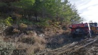 Hatay Büyükşehir Belediyesi İtfaiyesi Erzin’deki yangını kısa sürede kontrol altına aldı