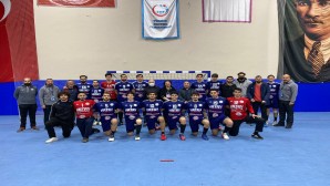 Hatay Büyükşehir Belediyespor Hentbol takımı çeyrek finalde