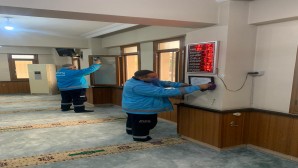Antakya Belediyesi İbadethaneleri temizlemeyi sürdürüyor