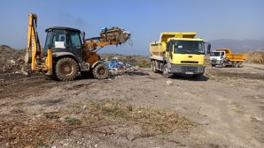 Hatay Büyükşehir Belediyesi kaçak moloz dökümüyle mücadelesi sürüyor