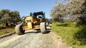 Antakya Belediyesi yolları yenilemeye devam ediyor
