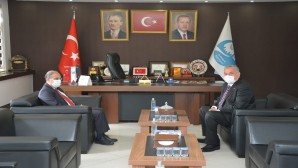 Mustafa  Kemal Üniversitesi Rektörü Kaya’dan Başkan Yılmaz’a ziyaret