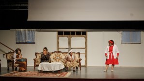 Arapça Tiyatro oyunu Samandağlı Sanatseverlerden tam not aldı