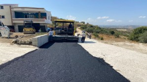 Hatay Büyükşehir Belediyesi Avuttepe-Seferli yolunu asfaltladı