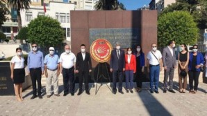 CHP Atatürk anıtına çelenk koyacak