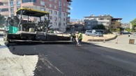Hatay Büyükşehir Belediyesi Antakya Esentepe’de asfalt serimine başladı