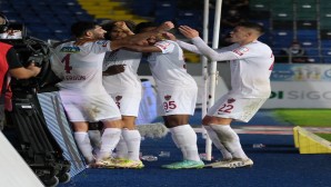Atakaş Hatayspor Çay Kur Rizespor deplasmanından 3 puanı 2 golle kazanmayı başardı: 2-0