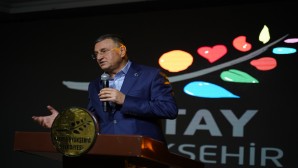 Hatay Büyükşehir Belediye Başkanı Lütfü Savaş: Kent Meydana “Atatürk Kent Meydanı” adını vermek için hazırlanıyoruz!