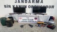 Jandarma’nın faili meçhul olarak aydınlattığı hırsızlık olayında 5 kişi tutuklandı