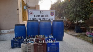 Jandarmadan Yılbaşı Öncesinde Sahte İçki Operasyonu: 1715 litre içki yakalandı