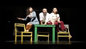 Hatay Büyükşehir Belediyesi Şehir Tiyatrosu, Kadın İstasyonu Mezitle’de sahneye koydu