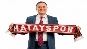 Hatayspor Kulübü Onursal Başkanı Lütfü Savaş: Gelecekle ilgili projelerimiz Atakaş Hatayspor’a katkı sağlayacak!