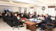 Başkan İzzettin Yılmaz Öğrencileri Antakya Belediyesinde misafir etti