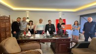 İzmir Demokrasi Üniversitesi Öğrenci Kulübü’nden Kızılay Hatay Şubesine ziyaret