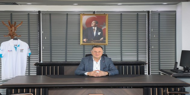 Hatay Büyükşehir Belediye Başkanı Lütfü Savaş: Uluslararası sularda Türk Bayrağının dalgalanması onur verici!