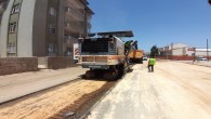 Hatay Büyükşehir Belediyesi Reyhanlı’da asfalt hazırlığına başladı