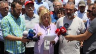‘Sansür Yasası’ İzmir’de protesto edildi