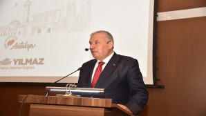 Antakya Belediye Başkanı İzzettin Yılmaz’dan AK Parti Genel Başkan Yardımcısı Mehmet Özheki’ye sunum!