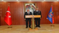 Hatay Valisi  Rahmi Doğan, Hatay İl Jandarma Komutanlığını ziyaret etti