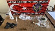 Arsuz Nardüzü’nde İki kişinin üzerinde bir tabanca ile çeşitli uyuşturucu maddeler yakalandı