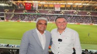 Hatayspor Kulübü eski Başkanlarından Jan Baram’dan Taraftarlara Beşiktaş maçı Jesti!