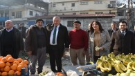 Antakya Belediye Başkanı İzzetin Yılmaz’dan Pazarcılara ziyaret