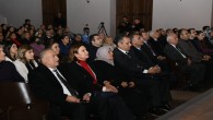 Antakya Belediye Başkan yardımcısı Alev Seçmen, Aşık Veysel’in vefatının 50. Yılı dolayısıyla düzenlenen anma programına katıldı!