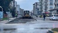 Hatay Büyükşehir Belediyesi Kırıkhan’daki Asfalt çalışmalarını sürdürüyor