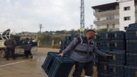 <strong>Hatay Büyükşehir Belediyesi’nden Zeytin üreticilerine sandık dağıtımı</strong>