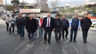 Başkan İzzettin Yılmaz,  Karlısu Mahallesindeki  tamamlanan Asfalt Çalışmalarında incelemelerde bulundu!