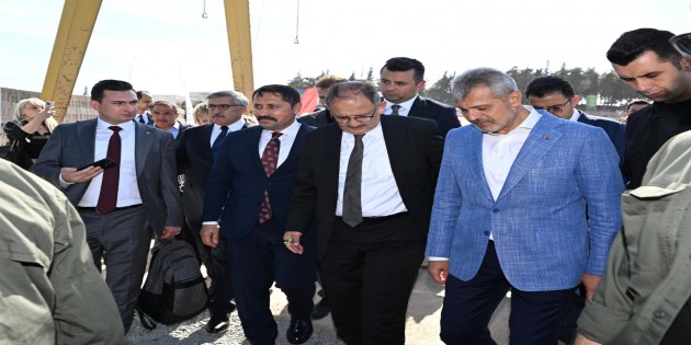 <strong>Çevre Bakanı Özhaseki’yi ağırlayan Başkan Öntürk:  Tüm Bakanlarımızla tam koordineli çalışarak ilimizi ayağa kaldırıyoruz!</strong>