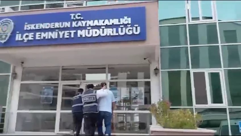 Bilişim yoluyla dolandırıcılık yapan iki kişi yakalandı
