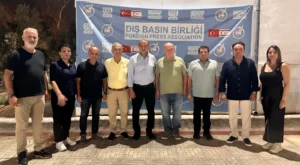 TÜRKİYE GAZETECİLER FEDERASYONU GENEL BAŞKANI YILMAZ KARACA VE BAŞKANVEKİLİ CAFER ESENDEMİR LEFKOŞE DIŞ BASIN BİRLİĞİNİ ZİYARET ETTİ