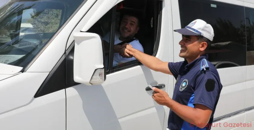 HATAY BÜYÜKŞEHİR BELEDİYESİ ZABITASINDAN OKUL SERVİSLERİNE DENETİM HATAY BÜYÜKŞEHİR BELEDİYESİ ZABITASINDAN OKUL SERVİSLERİNE DENETİM