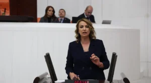 CHP’Lİ NERMİN YILDIRIM KARA: TARİHİMİZİ KORUMAK YENİ BİNALAR İNŞA ETMEK KADAR ÖNEMLİDİR