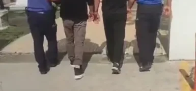 ERZİN’DE  RUHSATSIZ TABANCAYLA YAKALANAN İKİ KİŞİ TUTUKLANDI