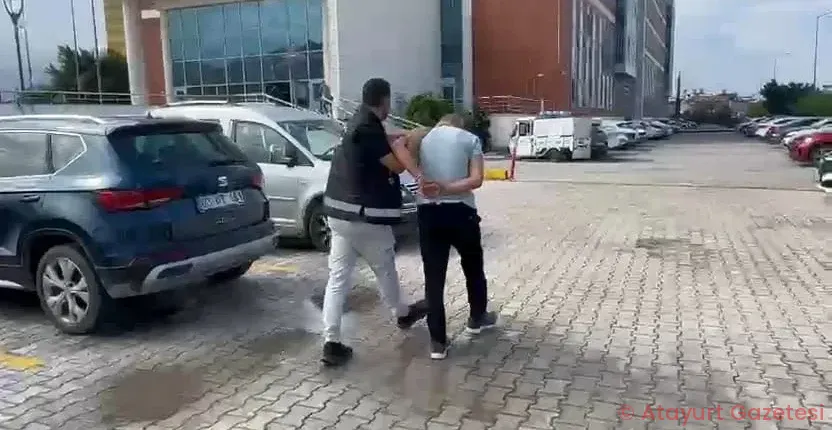 İSKENDERUN’DA 1 MİLYON LİRA DEĞERİNDE BAKIR MALZEME ÇALAN BİR KİŞİ TUTUKLANDI İSKENDERUN’DA 1 MİLYON LİRA DEĞERİNDE BAKIR MALZEME ÇALAN BİR KİŞİ TUTUKLANDI