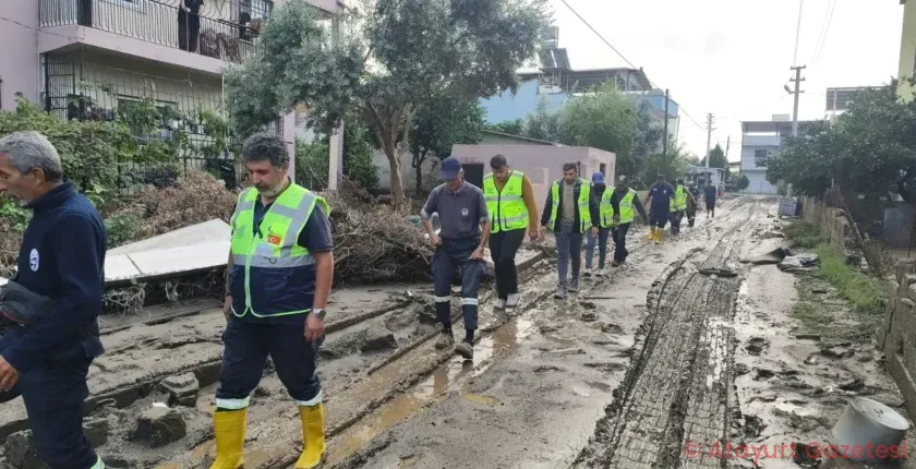 HATAY BÜYÜKŞEHİR BELEDİYESİ’NDEN YAĞIŞLARA KARŞI BÜTÜNCÜL MÜCADELE HATAY BÜYÜKŞEHİR BELEDİYESİ’NDEN YAĞIŞLARA KARŞI BÜTÜNCÜL MÜCADELE