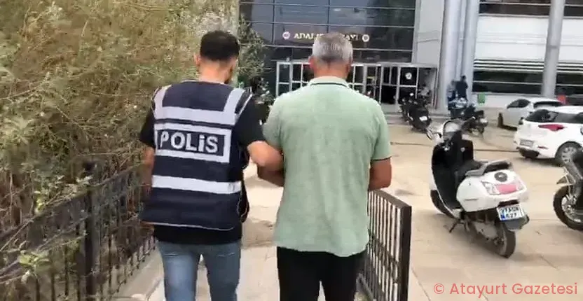 SİLAHLA YAĞMADAN ARANAN BİR KİŞİ ANTAKYA SERİNYOL’DA YAKALANDI SİLAHLA YAĞMADAN ARANAN BİR KİŞİ ANTAKYA SERİNYOL’DA YAKALANDI