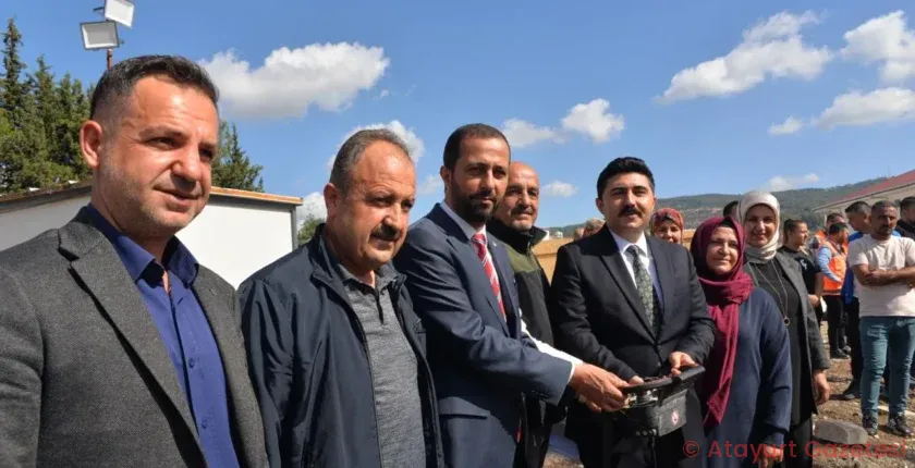 HATAY BÜYÜKŞEHİR BELEDİYESİ’NDEN YAYLADAĞINA ÇOK AMAÇLI KAPALI SPOR SALONU HATAY BÜYÜKŞEHİR BELEDİYESİ’NDEN YAYLADAĞINA ÇOK AMAÇLI KAPALI SPOR SALONU