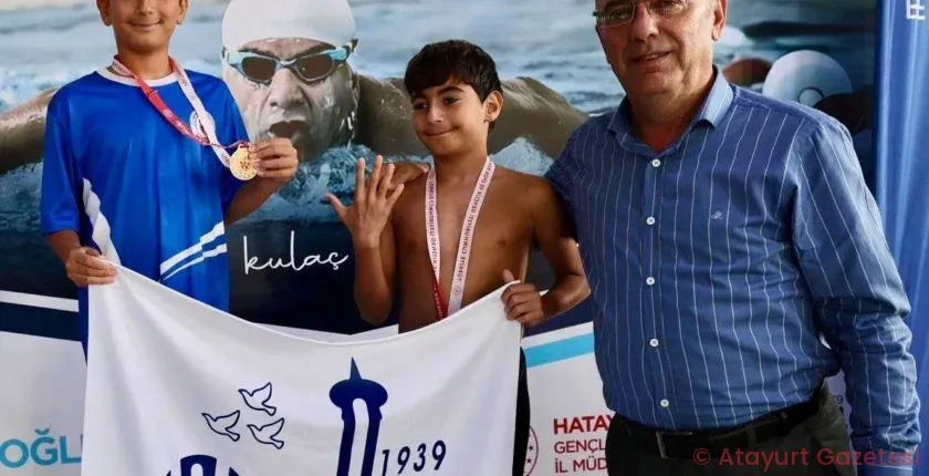 ANTAKYA BELEDİYESİ YÜZME SPORCULARI, 1. KAMİL KÖSEOĞLU YÜZME TURNUVASI’NDA HATAY ŞAMPİYONU OLDU ANTAKYA BELEDİYESİ YÜZME SPORCULARI, 1. KAMİL KÖSEOĞLU YÜZME TURNUVASI’NDA HATAY ŞAMPİYONU OLDU