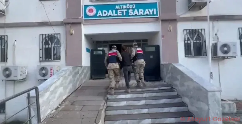 JANDARMA VE SAHİL GÜVENLİK’TEN ORTAK OPERASYON: 625 BİN ADET CAPTAGON HABI YAKALANDI JANDARMA VE SAHİL GÜVENLİK’TEN ORTAK OPERASYON: 625 BİN ADET CAPTAGON HABI YAKALANDI