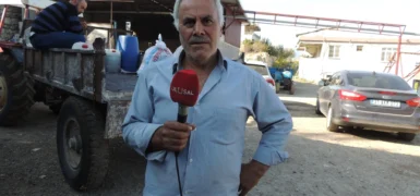 DEFNE UYGULAMA NOKTASINDA DURDURULAN BİR ARAÇTA 10 TABANCA YAKALANDI İKİ KİŞİ TUTUKLANDI