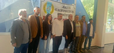 ARSUZ GAZETECİLER CEMİYETİ’NDE GİRAY DARTAR GÜVEN TAZELEDİ